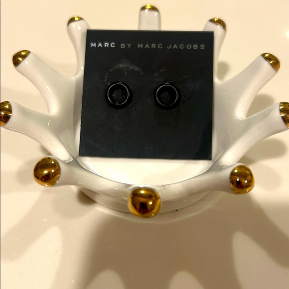Marc by Marc Jacobs Dark round stud earrings - Picture 1 of 6